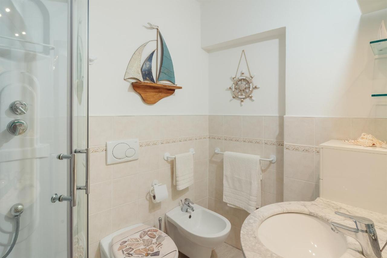 Sanremo Amazing Apartment With Private Parking מראה חיצוני תמונה